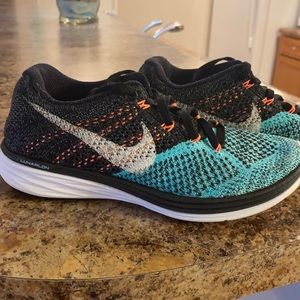 Nike flynit lunar 3 women’s size 6